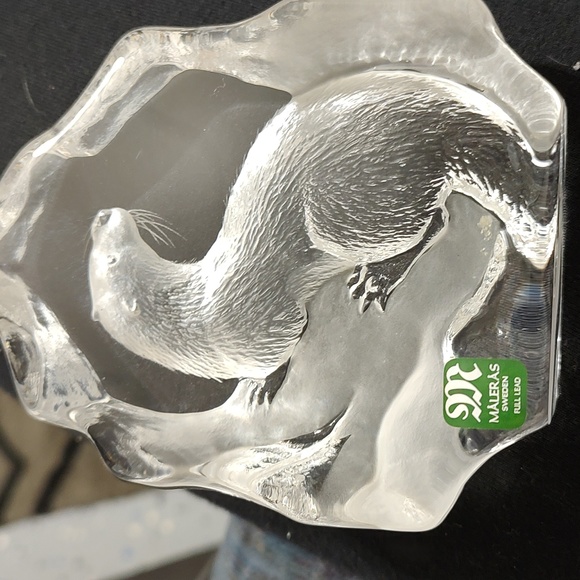New Maleras Full Lead Clear Otter Paperweight - Picture 1 of 6